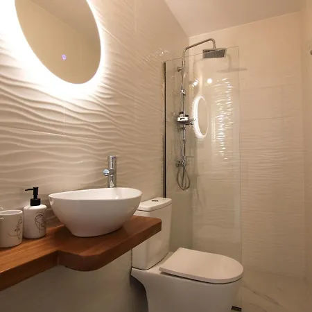 Phaedrus Living Luxury Residences Gri Διαμέρισμα