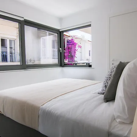 Phaedrus Living Luxury Residences Gri
